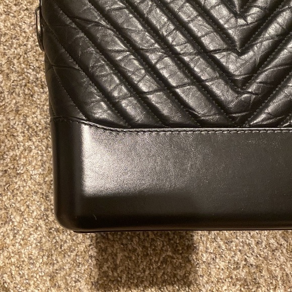 2019 Chanel Gabrielle hobo - Picture 8 of 11